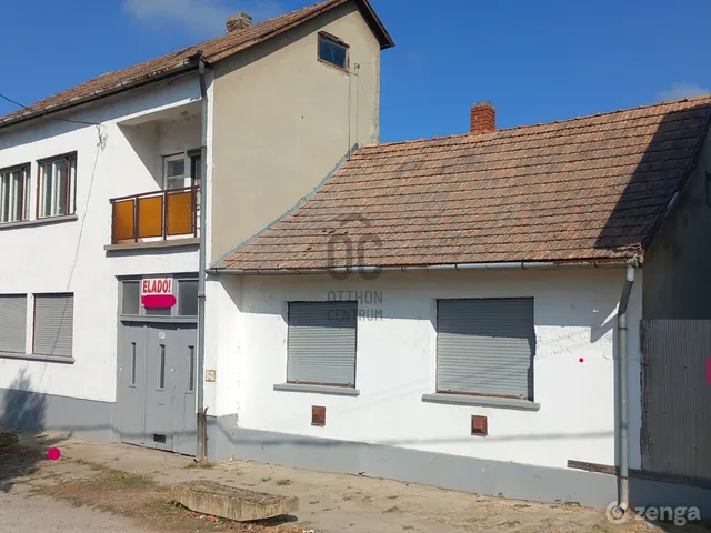 Eladó ház Bátaszék 181 nm