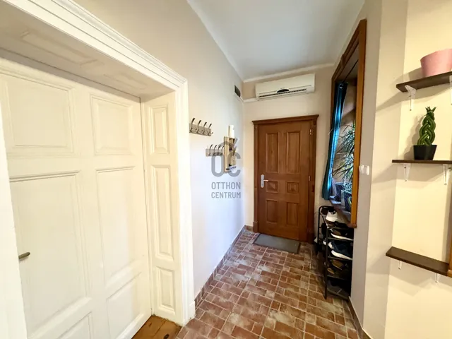 Eladó ház Szekszárd, Bartina utca 136 nm