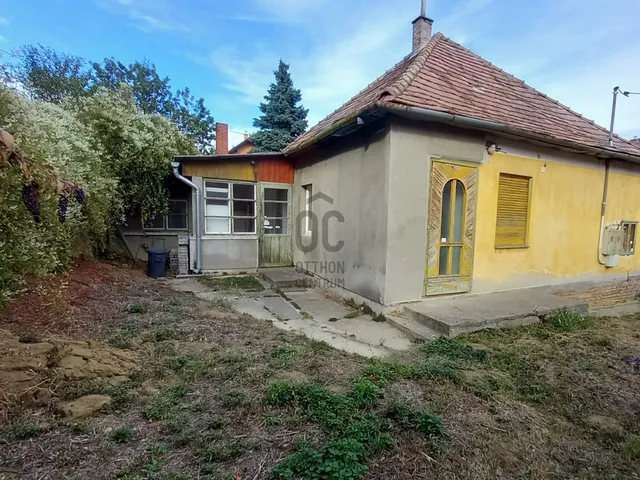 Eladó ház Szekszárd 71 nm