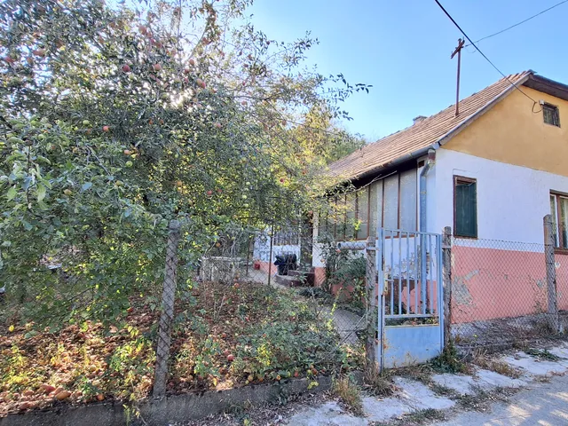 Eladó ház Gyönk 58 nm