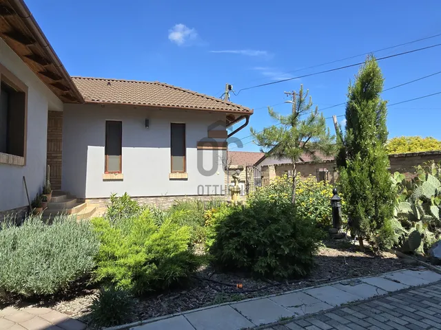 Eladó ház Kalocsa 150 nm