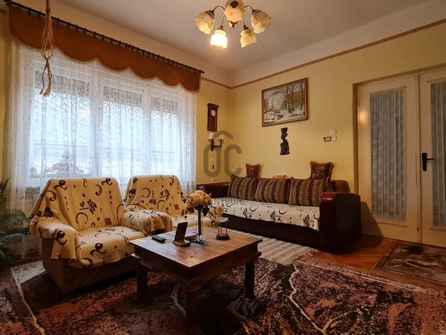 Eladó ház Paks 130 nm