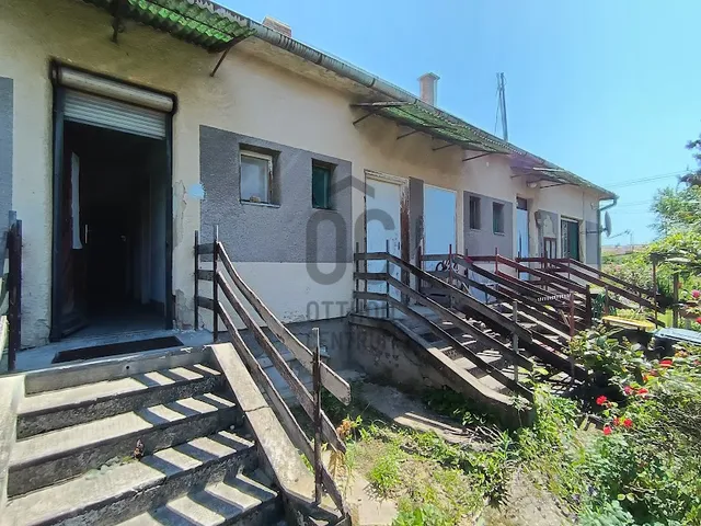 Eladó ház Sárszentlőrinc 93 nm