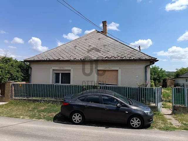 Eladó ház Györköny 107 nm