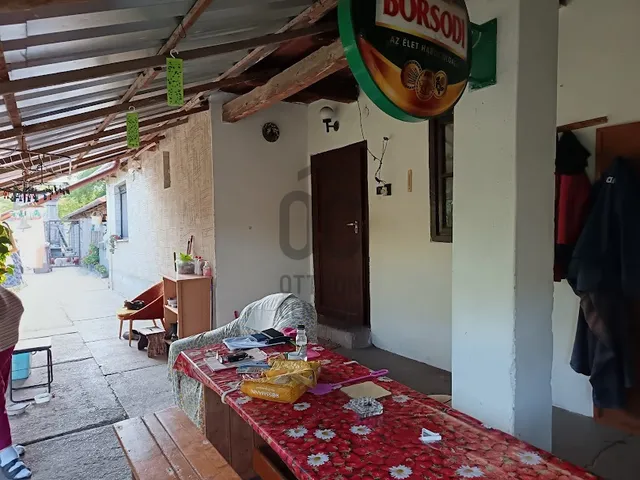 Eladó ház Paks 70 nm