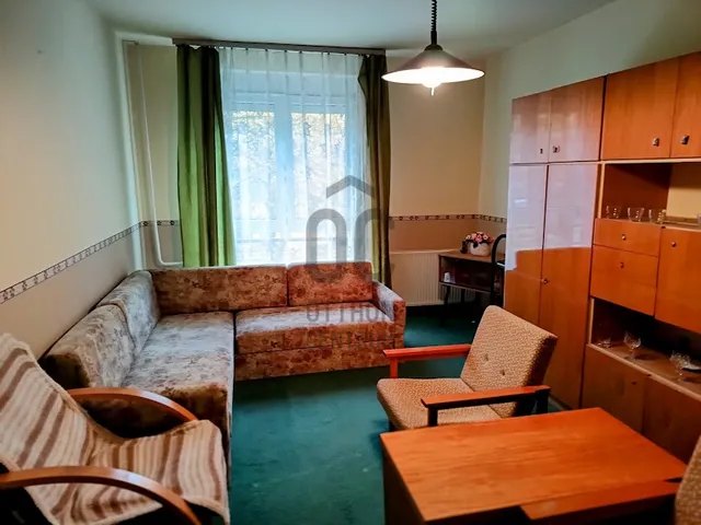 Eladó lakás Paks, Lakótelep 40 nm