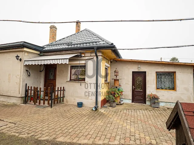 Eladó ház Dunaföldvár 122 nm