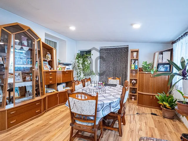 Eladó ház Dunaföldvár 122 nm