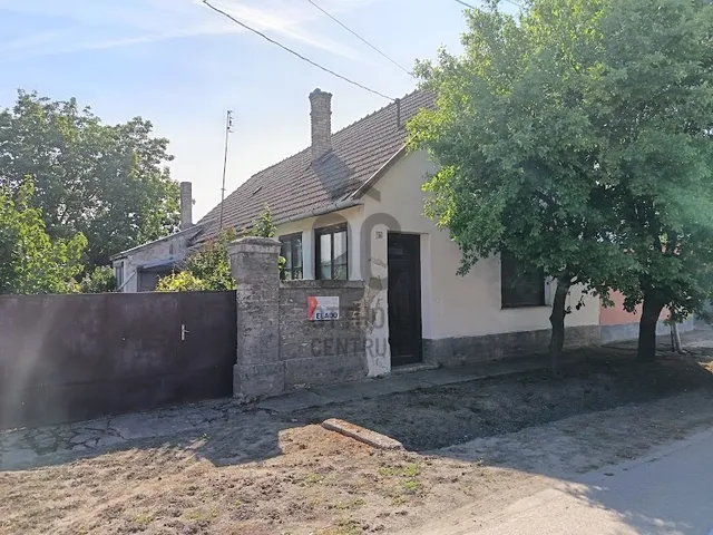 Eladó ház Fadd 95 nm