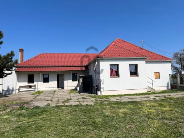 Eladó ház Gerjen 120 nm