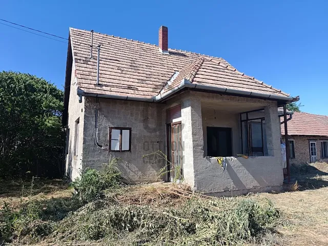 Eladó ház Tengelic 60 nm