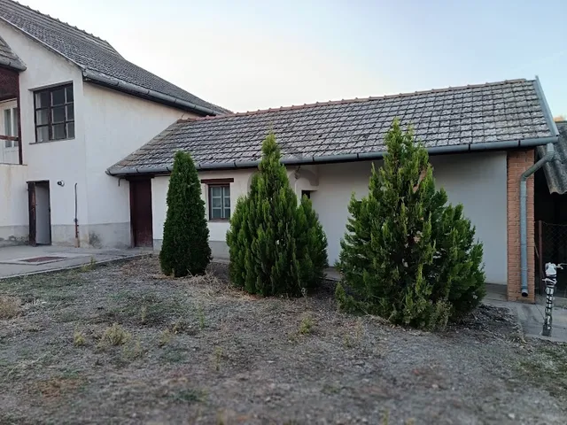 Eladó ház Kajdacs 47 nm