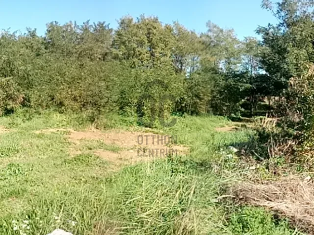 Eladó telek Pécs, Újhegy 2465 nm