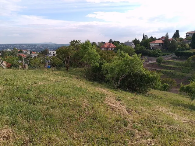 Eladó telek Pécs, Donátus 1040 nm