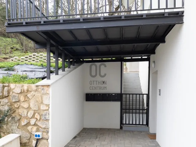 Eladó lakás Pécs, Mecsekoldal 90 nm