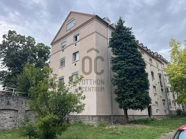Eladó lakás Pécs, Meszes 50 nm