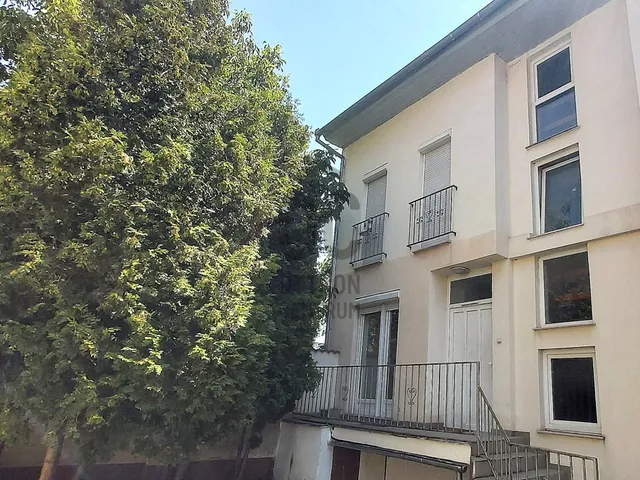 Kiadó lakás Pécs, Belváros 54 nm