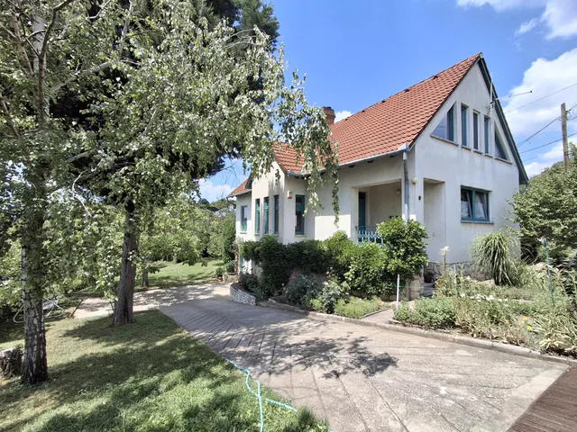 Eladó ház Pécs, Rácváros 130 nm