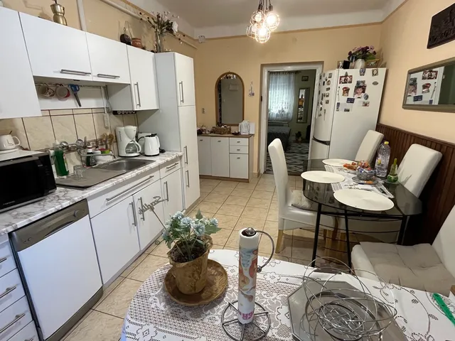 Eladó lakás Pécs, Ispitaalja 60 nm