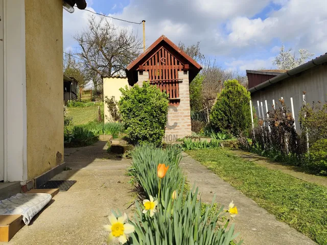 Eladó ház Nagykozár 50 nm