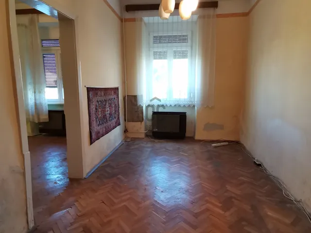 Eladó lakás Pécs, Belváros 60 nm