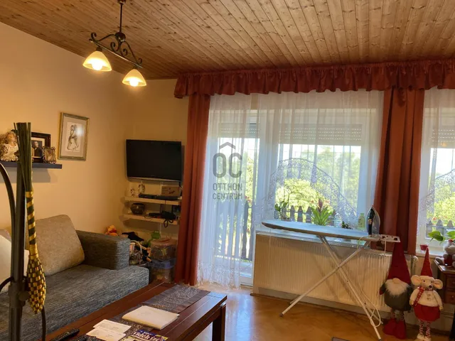 Eladó ház Pécs, Mecsekoldal 250 nm