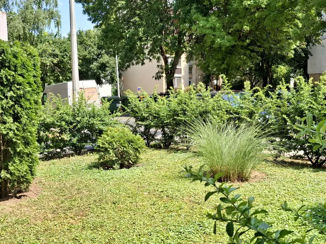 Eladó lakás Pécs, Kertváros 74 nm