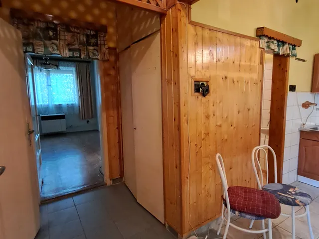 Eladó lakás Pécs, Uránváros 45 nm