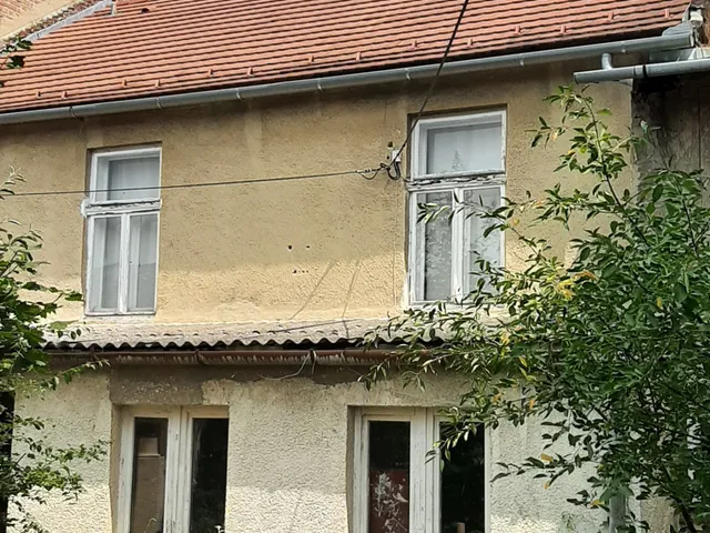Eladó lakás Pécs, Szigeti külváros 90 nm