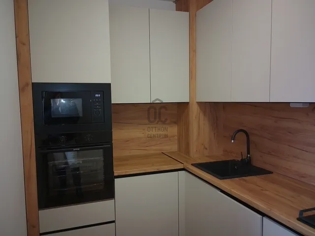 Eladó lakás Pécs, Uránváros, Péchy Blanka tér 47 nm