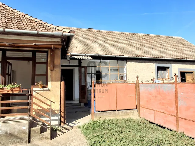 Eladó ház Dombóvár 94 nm