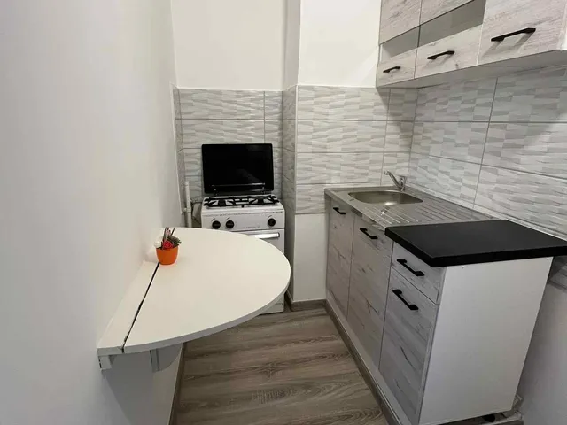 Kiadó lakás Pécs, Belváros 35 nm