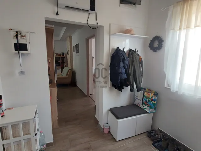 Eladó ház Pécs, Vasas 72 nm