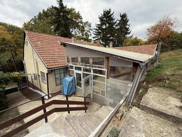 Eladó ház Pécs, Gyükés 65 nm