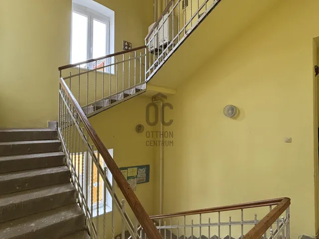 Kiadó kereskedelmi és ipari ingatlan Pécs, Belváros 17 nm