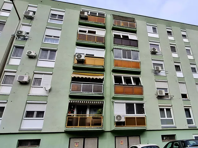 Eladó lakás Pécs, Kertváros 67 nm