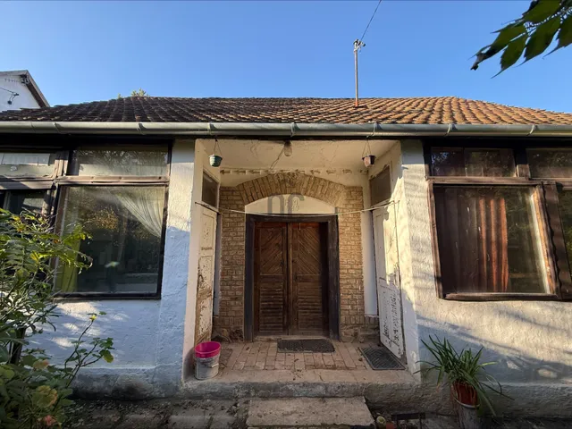 Eladó üdülő és hétvégi ház Gyód 43 nm