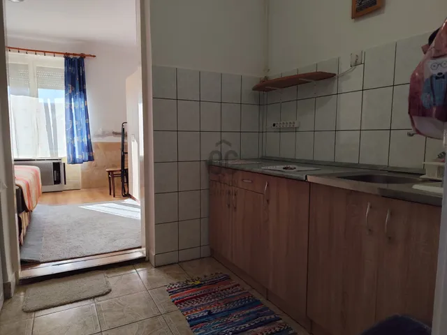 Eladó lakás Pécs, Ledina 45 nm