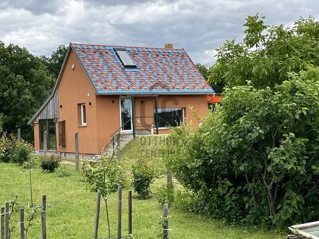 Eladó üdülő és hétvégi ház Kővágószőlős 50 nm