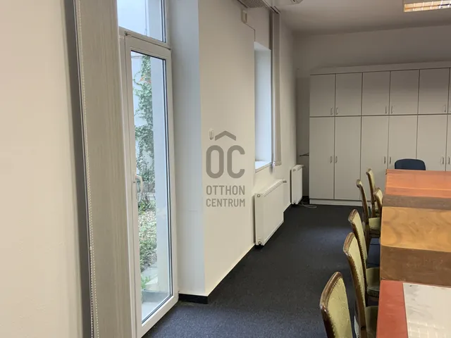 Eladó lakás Pécs, Belváros 86 nm