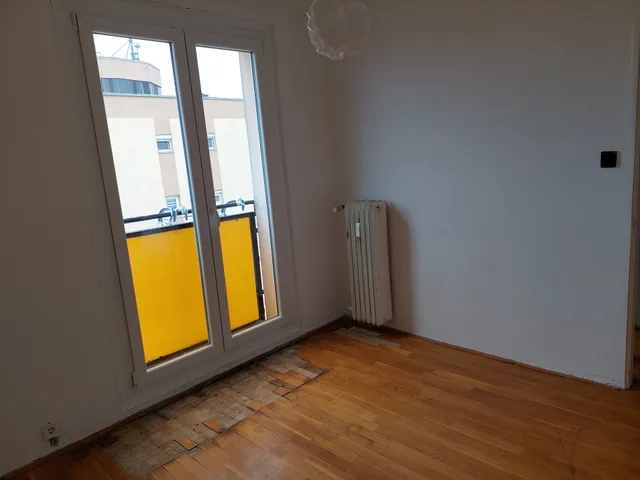 Eladó lakás Pécs, Uránváros 46 nm