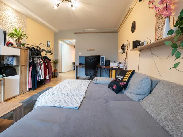 Eladó lakás Pécs, Kertváros 60 nm