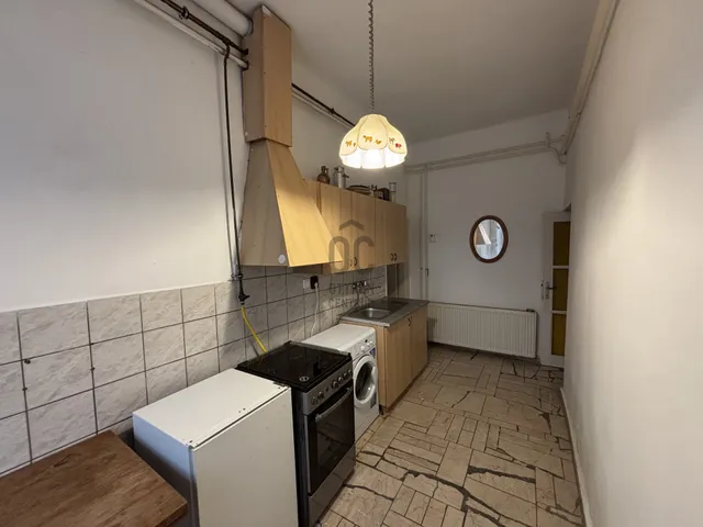 Kiadó lakás Pécs, Belváros 62 nm