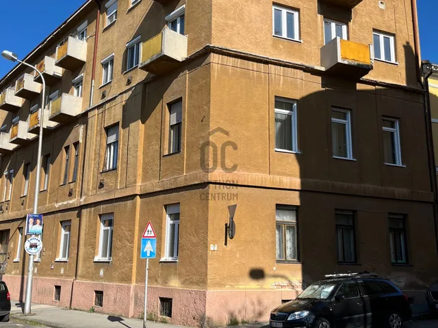 Eladó lakás Pécs, Egyetemváros 83 nm