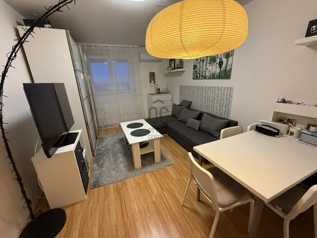 Eladó lakás Pécs, Kertváros, Tildy Zoltán utca 39 nm