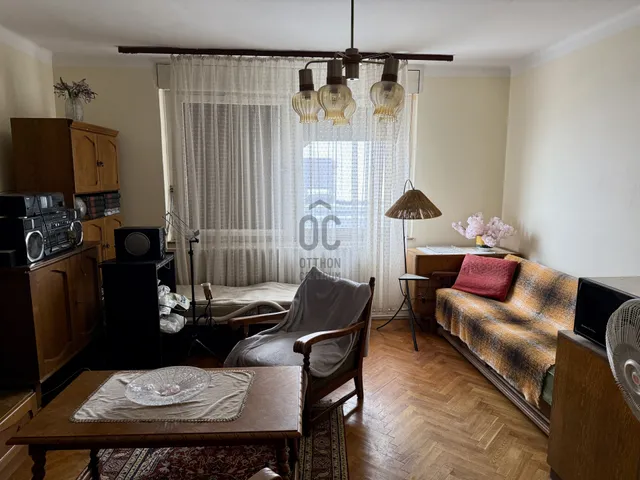 Eladó lakás Pécs, Belváros, Anna utca 87 nm