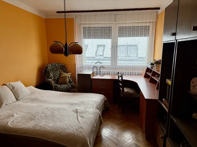 Eladó lakás Pécs, Belváros, Anna utca 87 nm