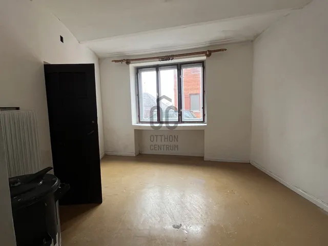 Eladó ház Pécs, Havihegy 175 nm