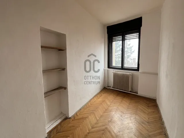 Eladó ház Pécs, Havihegy 175 nm