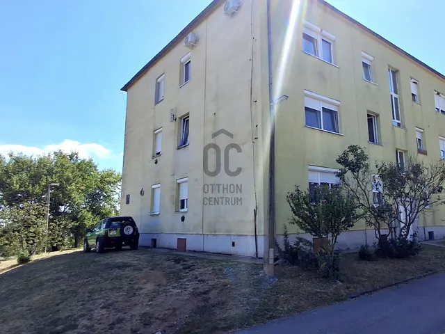 Eladó lakás Kővágószőlős, Újtelep 52 nm